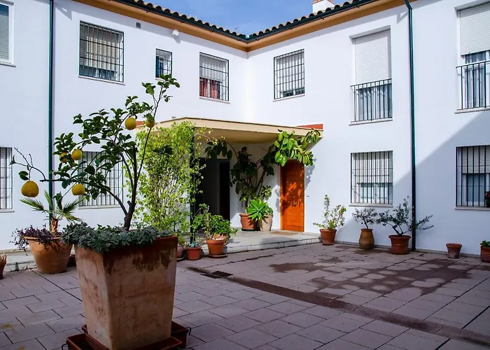 Mezquita Apart. With Free Parking アパート *