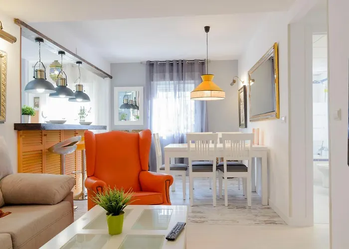 Mezquita Apart. With Free Parking דירה