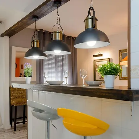 Apartment Mezquita Apart. With Free Parking *